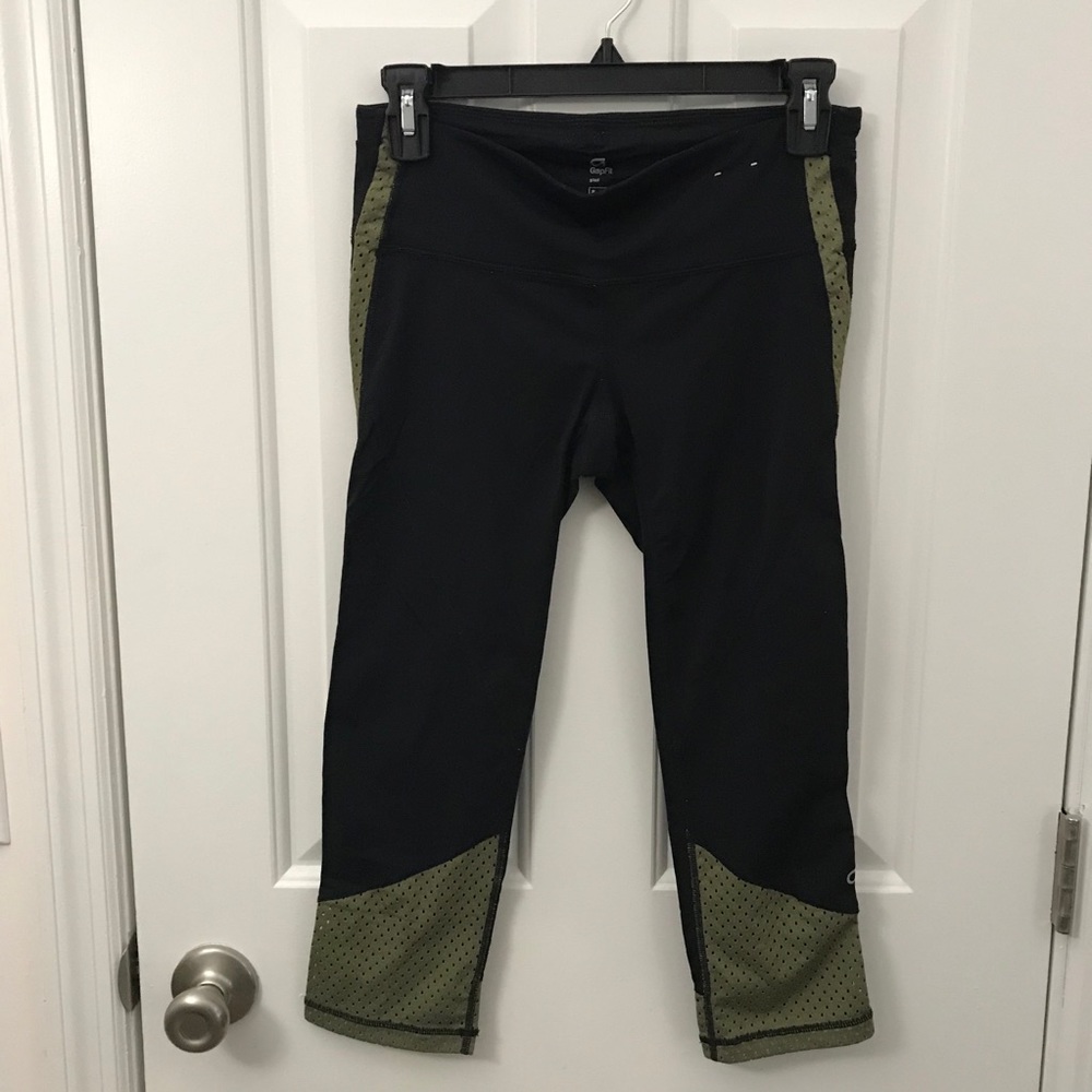 GAP GapFit gfast capri leggings
